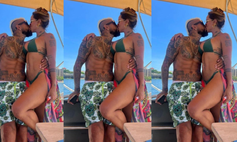 Former Barcelona Star, Aturo Vidal shares new photo with His Girlfriend