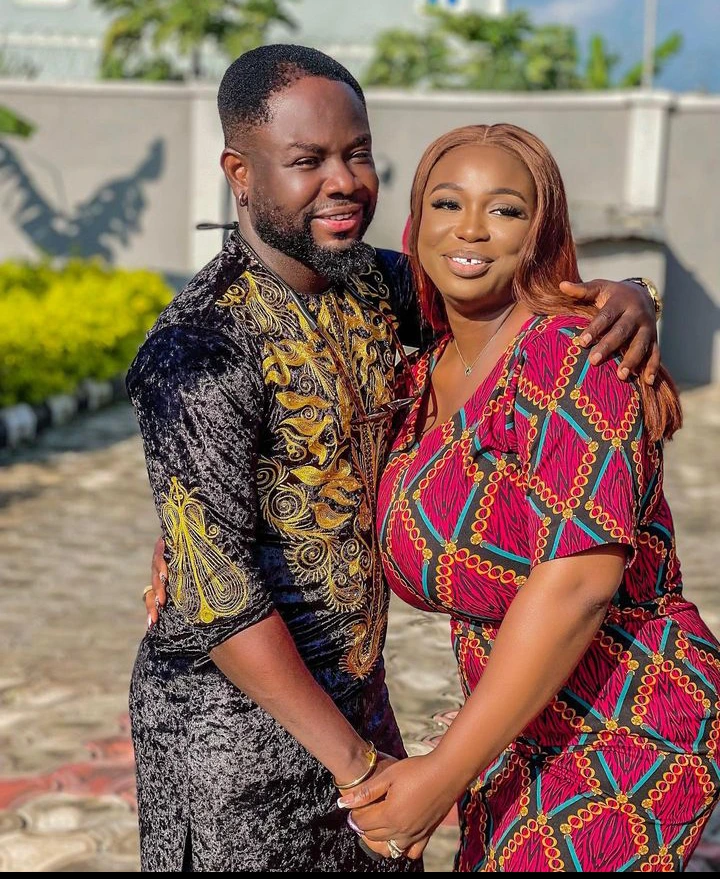 Social Media Buzz: Itele Icon Sparks Fan Reactions with Affectionate Pictures alongside Damilola Oni on Movie Set